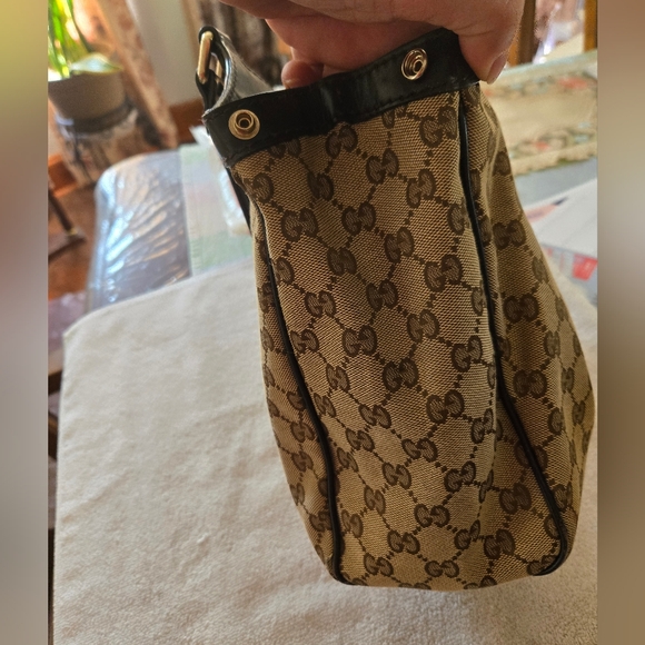 Sold Sold - Picture 5 of 8